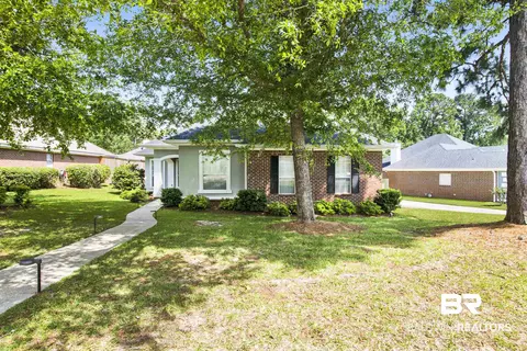 31304 Oakridge Ct, Spanish Fort, AL 36527