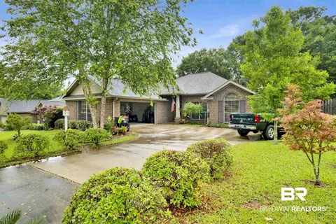 2306 Summerglen Dr, Mobile, AL 36695