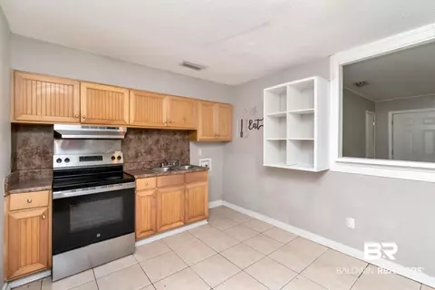 6451 S Barker Dr, Mobile, AL 36608 photo 15