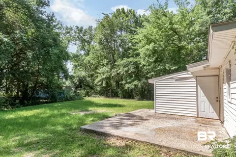 6451 S Barker Dr, Mobile, AL 36608 photo 3