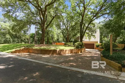 595 Timber Ridge Dr, Pensacola, FL 32534