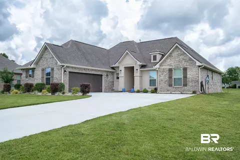 9843 Chipper Ln, Foley, AL 36535