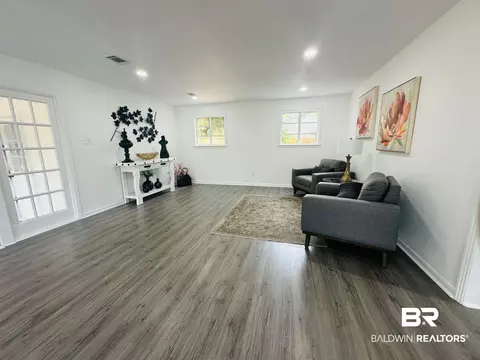 808 Rowell St, Mobile, AL 36606 photo 11