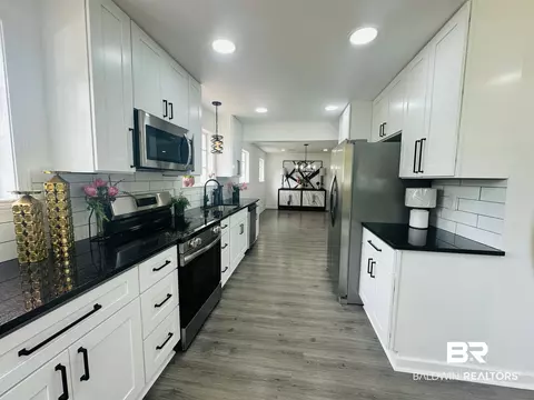 808 Rowell St, Mobile, AL 36606 photo 7