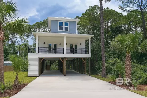 27167 Magnolia Dr, Orange Beach, AL 36561