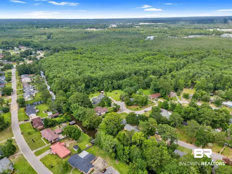 224 Cache Cir, Chickasaw, AL 36611 photo 32