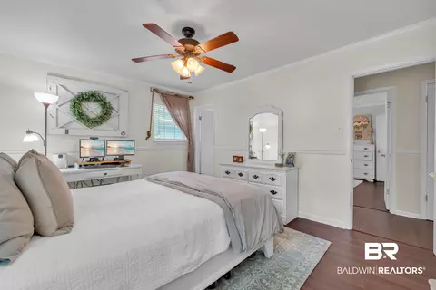 224 Cache Cir, Chickasaw, AL 36611 photo 17