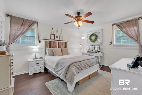 224 Cache Cir, Chickasaw, AL 36611 photo 16