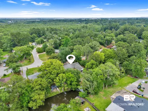 224 Cache Cir, Chickasaw, AL 36611 photo 38