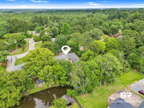 224 Cache Cir, Chickasaw, AL 36611 photo 28