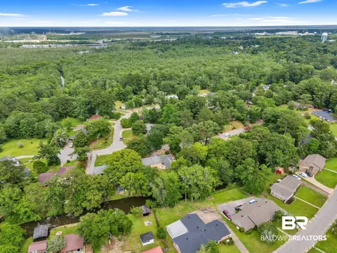 224 Cache Cir, Chickasaw, AL 36611 photo 30