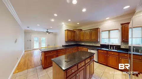 1651 Laurel St, Mobile, AL 36604 photo 7