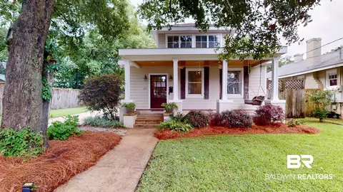 1651 Laurel St, Mobile, AL 36604 photo 1