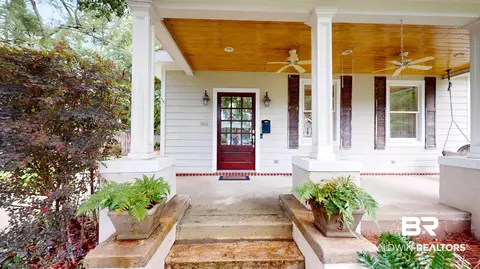 1651 Laurel St, Mobile, AL 36604 photo 2
