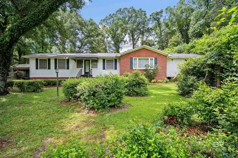 5405 Dogwood Ct, Mobile, AL 36693