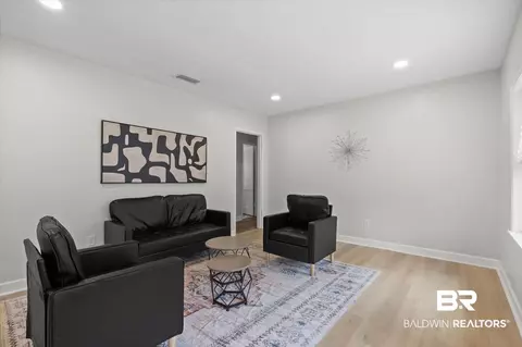 3512 Spring Hill Ave, Mobile, AL 36608 photo 2