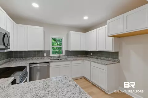 3512 Spring Hill Ave, Mobile, AL 36608 photo 7