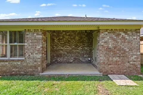 Exterior - 8956 Spring Grv, Mobile, AL 36695 photo 4 of 4
