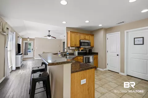 8956 Spring Grv, Mobile, AL 36695 photo 5