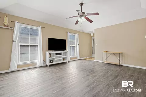8956 Spring Grv, Mobile, AL 36695 photo 3