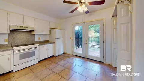 4009 Old Shell Rd #C13, Mobile, AL 36608 photo 9