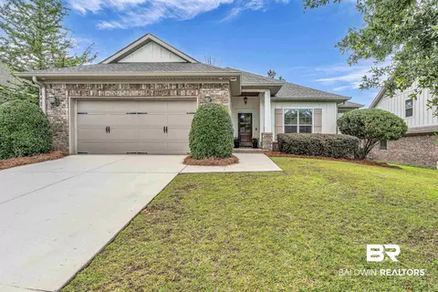 30010 Tamarack Dr, Spanish Fort, AL 36527