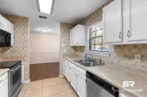 5645 Green Tree Rd, Mobile, AL 36609 photo 7