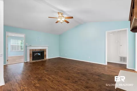 5645 Green Tree Rd, Mobile, AL 36609 photo 4
