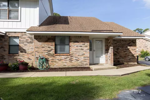 328 Clubhouse Dr #2D, Gulf Shores, AL 36542