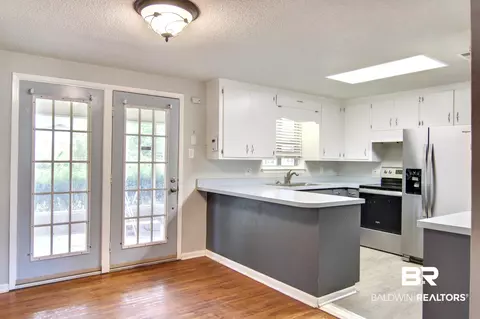 700 E Myrtle Ave, Foley, AL 36535 photo 13