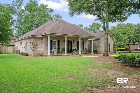 9190 Morphy Ave, Fairhope, AL 36532