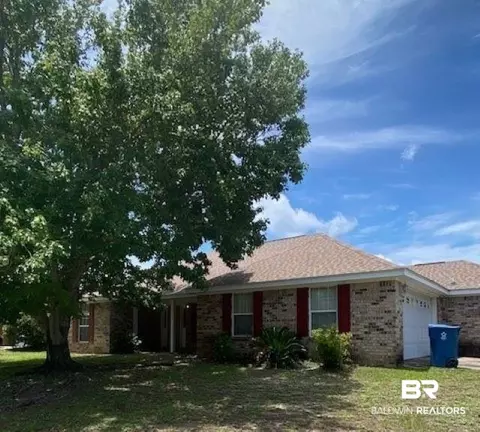 2260 Twin Pines Cir, Gulf Shores, AL 36542