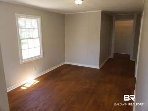 1176 Texas St, Mobile, AL 36604 photo 2