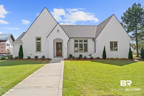 445 Leavie Ln, Fairhope, AL 36532