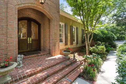 611 Van Ave, Daphne, AL 36526 photo 2