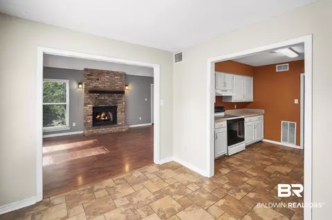6513 Cedar Bend Ct #B, Mobile, AL 36608 photo 8