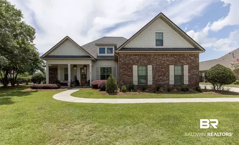 803 Aidan St, Fairhope, AL 36532