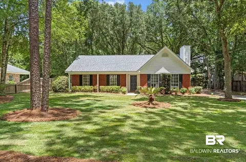 10251 Windmill Rd, Fairhope, AL 36532