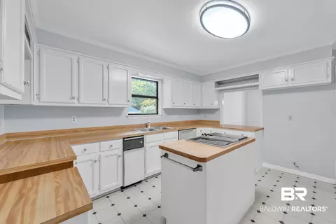 110 Dewitt Cir, Daphne, AL 36526 photo 10