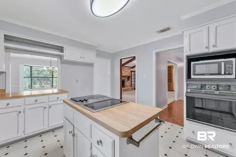 110 Dewitt Cir, Daphne, AL 36526 photo 8