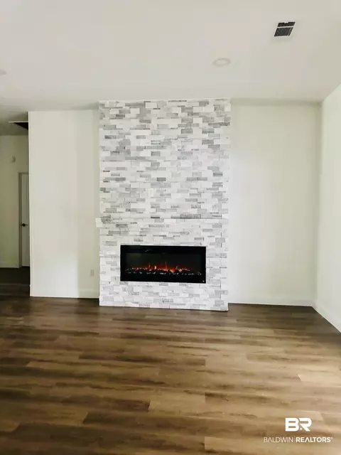 2663 Demetropolis Rd, Mobile, AL 36693 photo 5