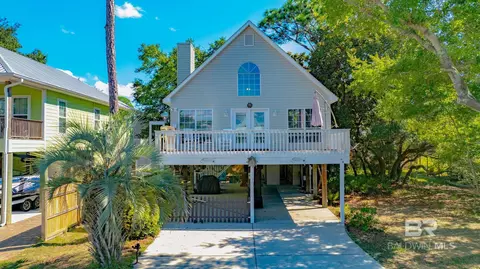 5704 Armadillo Ave, Orange Beach, AL 36561