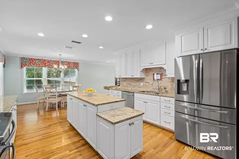 429 Byron Ave, Mobile, AL 36609 photo 10