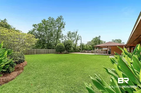 610 E Walker Ave, Foley, AL 36535 photo 8