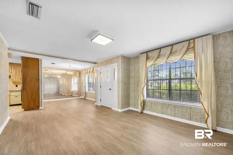 610 E Walker Ave, Foley, AL 36535 photo 12