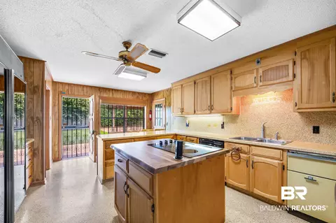 610 E Walker Ave, Foley, AL 36535 photo 17