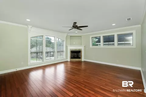 1006 Linlen Ave, Mobile, AL 36609 photo 3