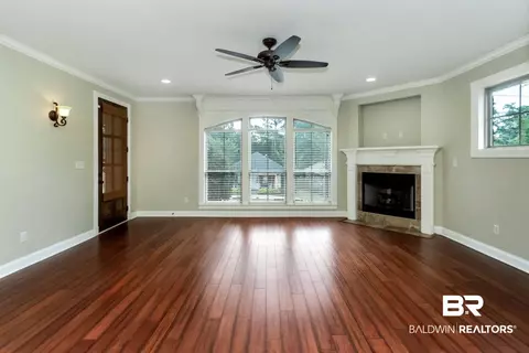 1006 Linlen Ave, Mobile, AL 36609 photo 4