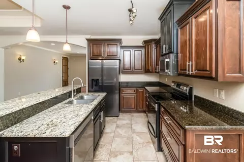 1006 Linlen Ave, Mobile, AL 36609 photo 12