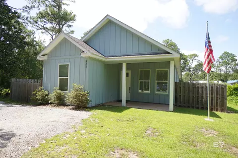 912 E 24th Ave, Gulf Shores, AL 36542
